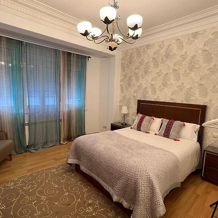 Centrico Apartamento Con Parking A Coruna Luaran gambar