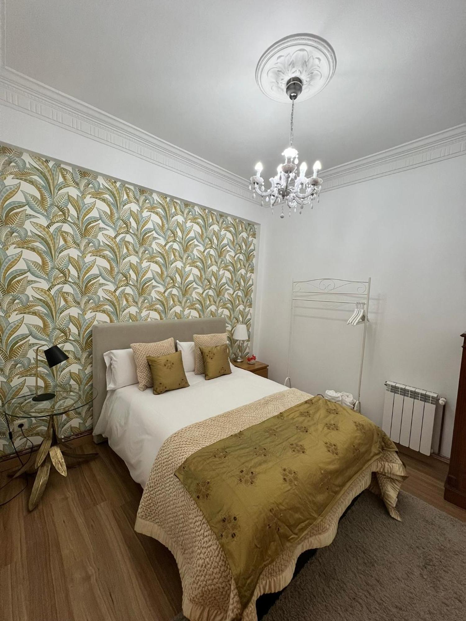 Centrico Apartamento Con Parking A Coruna Luaran gambar